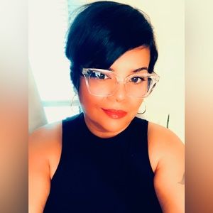 Meet your Posher, Lisette